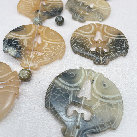 Destash Agate Fish Pendant Beads