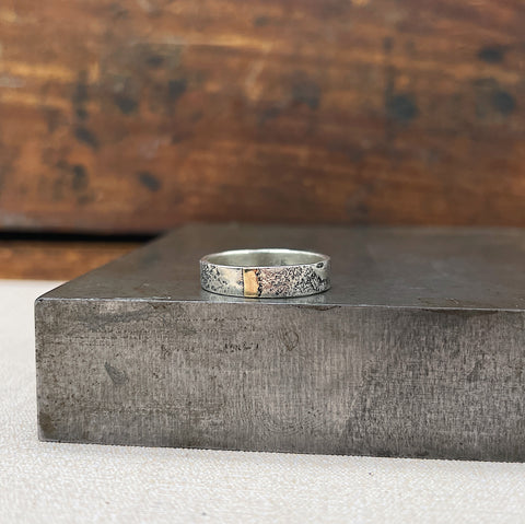 Gold Bar Reticulated Ring