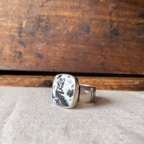 Unisex Dendritic Agate Ring