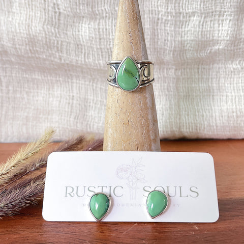 Turquoise Hecate Ring & Stud Earrings