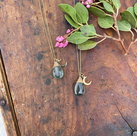 Crescent Moss Aquamarine Necklace